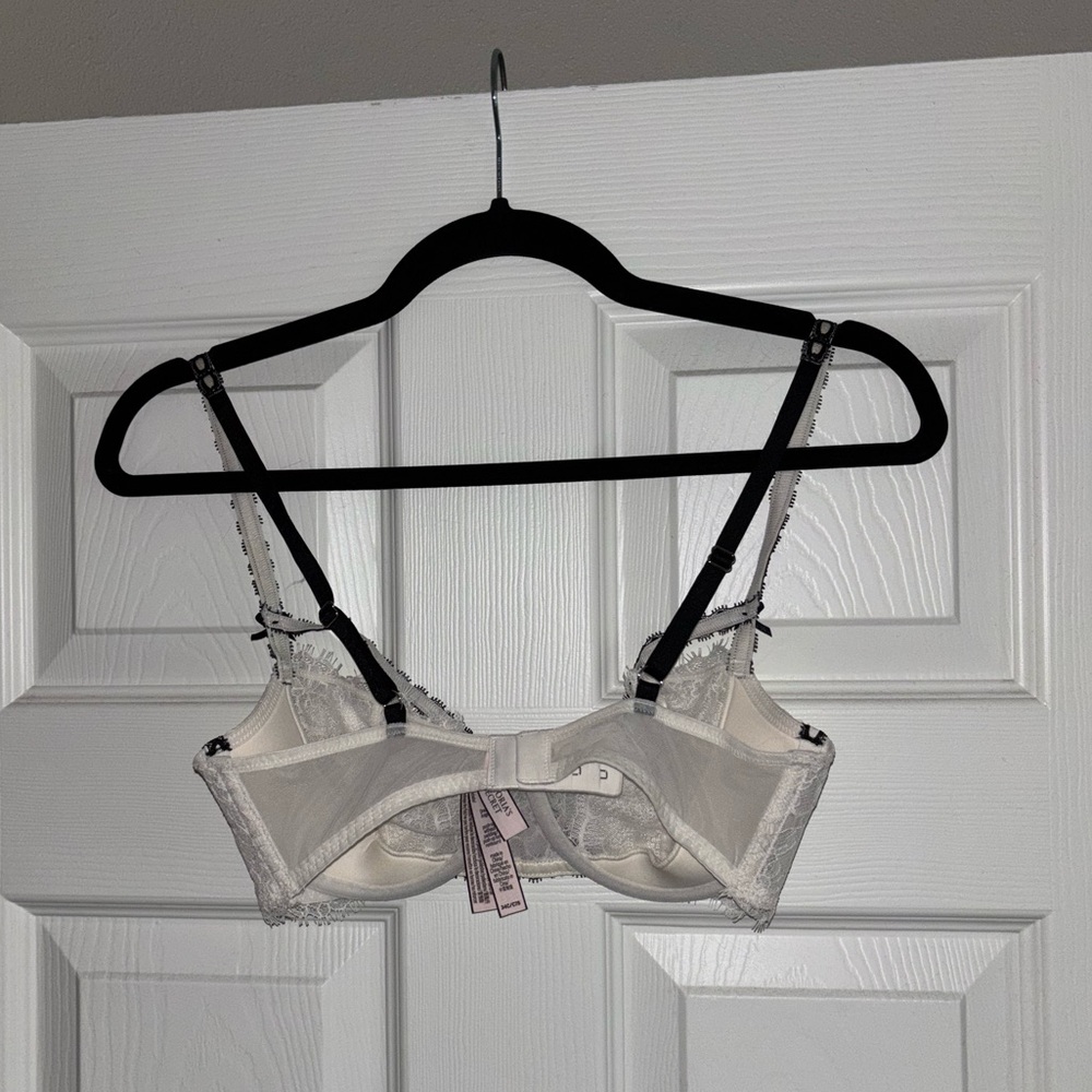 NWOT Victoria’s Secret dream Angels unlined bra - Picture 6 of 6